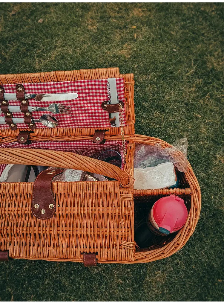 Grand Panier de Pique-Nique en Rotin 4 Personnes avec Accessoires Les paniers et Cabas de Sophie