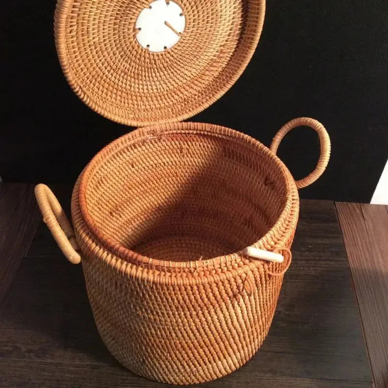 Panier de Rangement Rotin avec Poignées Doubles et Couvercle | Style Moderne Simple Les paniers et Cabas de Sophie