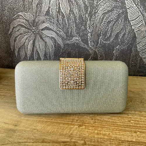 Pochette Clutch Bandoulière pour femme avec pierres décoratives. Chenson & Gorett